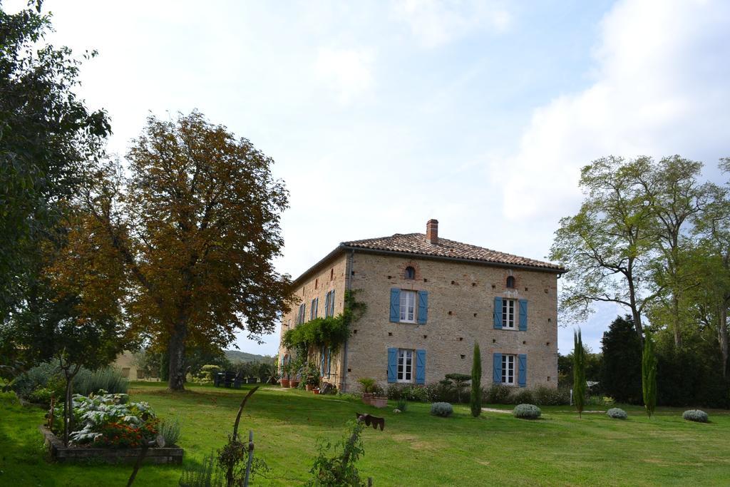 Bed and Breakfast Au Mas Des Calmettes Parisot  Exterior foto