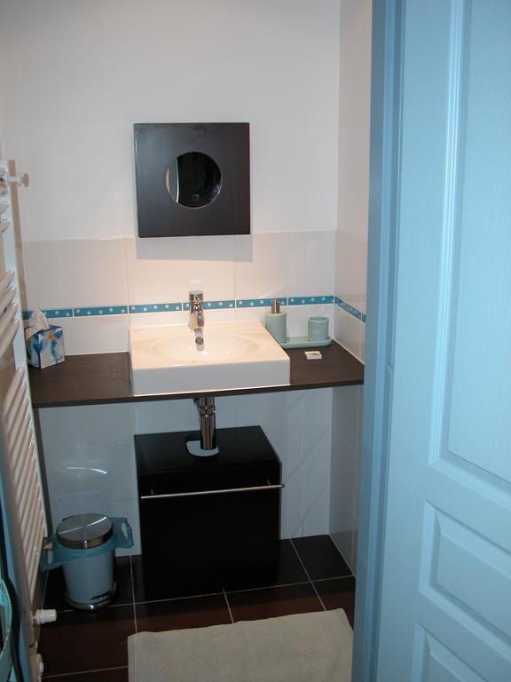 Bed and Breakfast Au Mas Des Calmettes Parisot  Zimmer foto