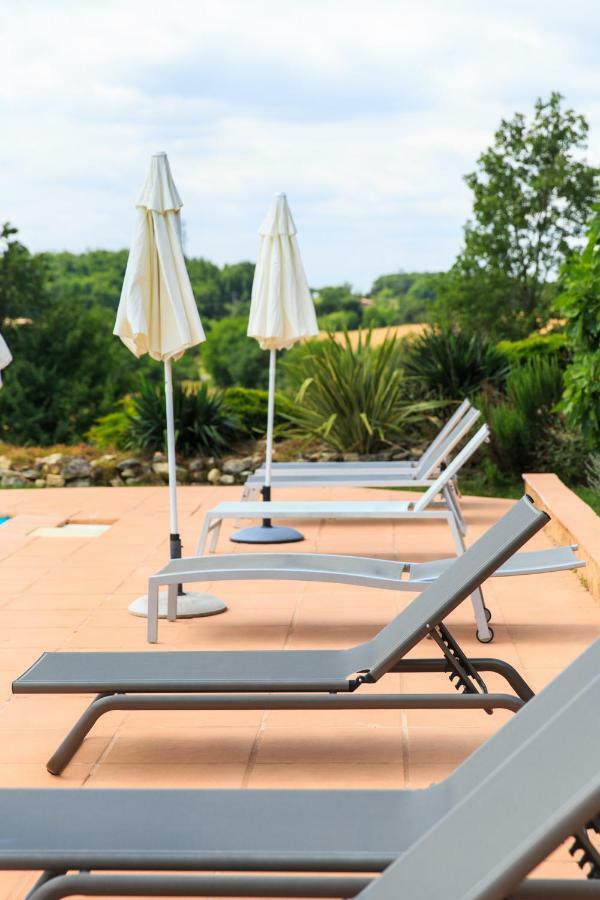Bed and Breakfast Au Mas Des Calmettes Parisot  Exterior foto